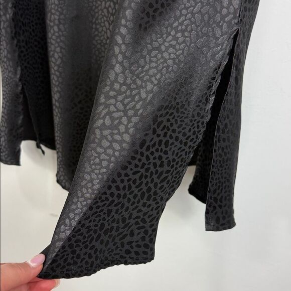 Umgee Black Midi Slip Skirt XL Satin Leopard Jacquard Flowy Elegant Chic - Picture 3 of 8